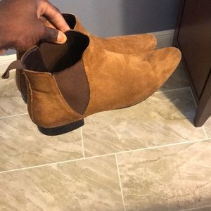 Well Kept ASOS Chelsea boots